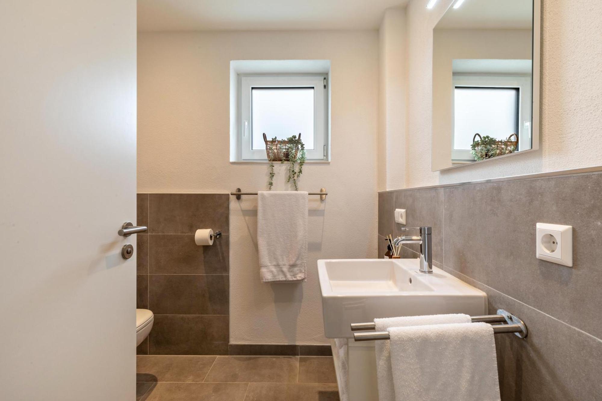 Studio 4 Parkside Apartments غنزبرغ المظهر الخارجي الصورة